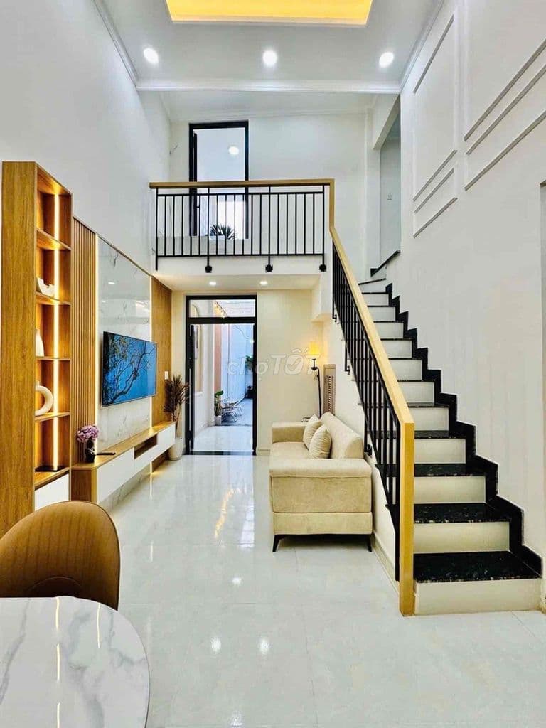 🌟 NHÀ ĐẸP FULL NỘI THẤT - NGAY ĐH NGOẠI THƯƠNG, HUTECH 🏩 Kết cấu 2 tần - Ảnh 2
