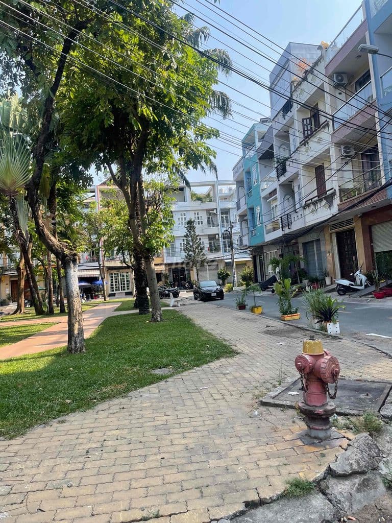 Bán Nhà Mặt Tiền Kinh doanh 3 lầu Tạ Quang Bửu - Ảnh 2