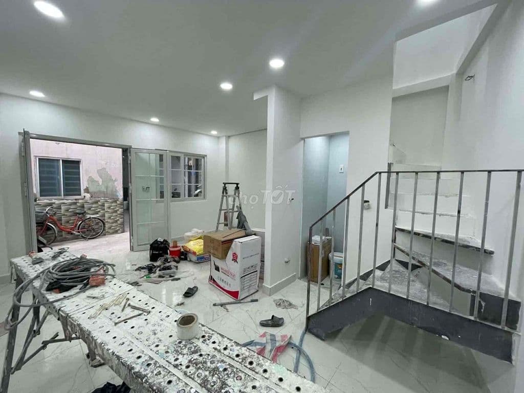 NHÀ VÀI NGÀY NỮA SẼ HOÀN THIỆN XONG - Ảnh 3