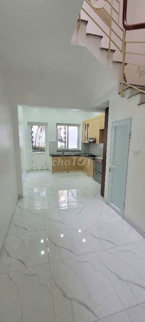 📢📢📢 Chủ cần tiền bán gấp nhà phân lô Nguyễn Sơn Long Biên Hà Nội.