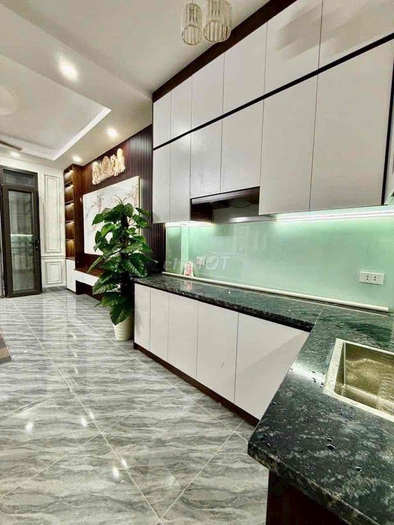 Bán Nhà Đông Thiên-Hoàng Mai-Nhà 5tầng,30m FuLL Nội Thất - Ảnh 3