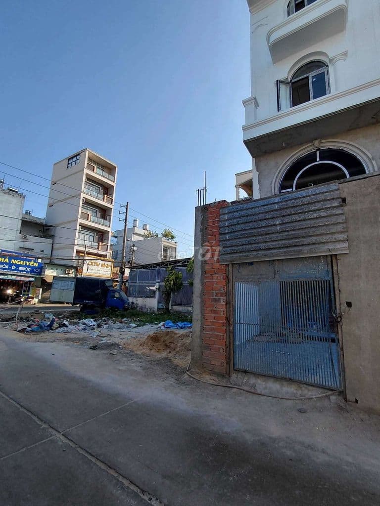 VILLA HẺM NHỰA 8M LÔ TƯ KHU VIP - Ảnh 3