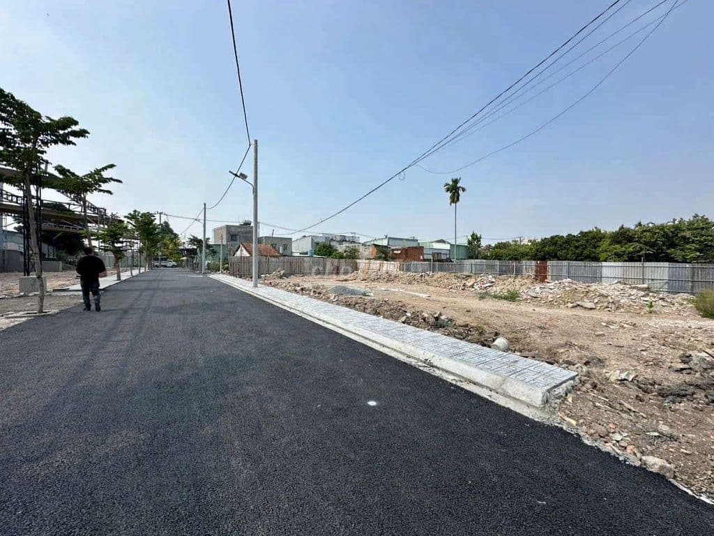 chủ em cần bán lô đất shr thạnh xuân 22