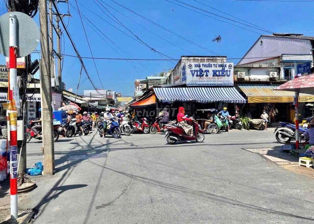 Đất Ngộp ngay chợ Việt Kiều. DT Lớn: 10x35 (tổng 376m2) Pháp lý đầy đủ - Ảnh 3
