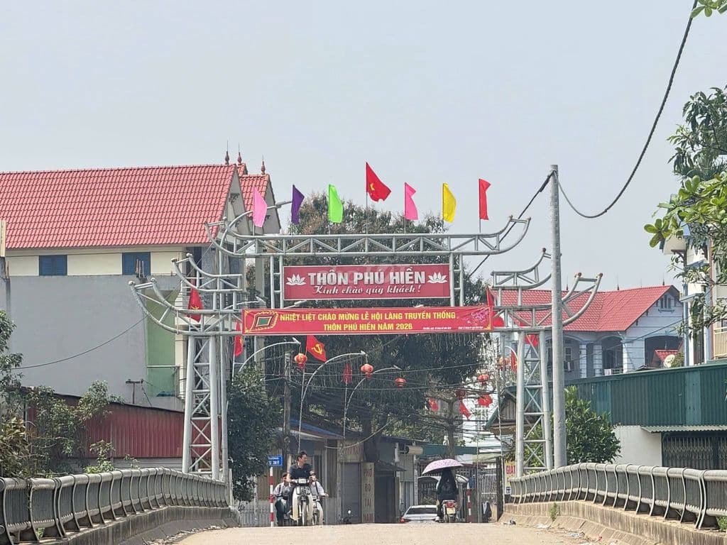 Chính chủ bán đất cạnh chợ Vài, Hợp Thanh Mỹ Đức, sổ đỏ,ngõ rộng