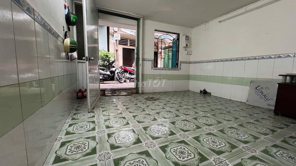 Bán nhà hẻm rộng 3m thông đường Bến Bình Đông P13 Q8 - Ảnh 3