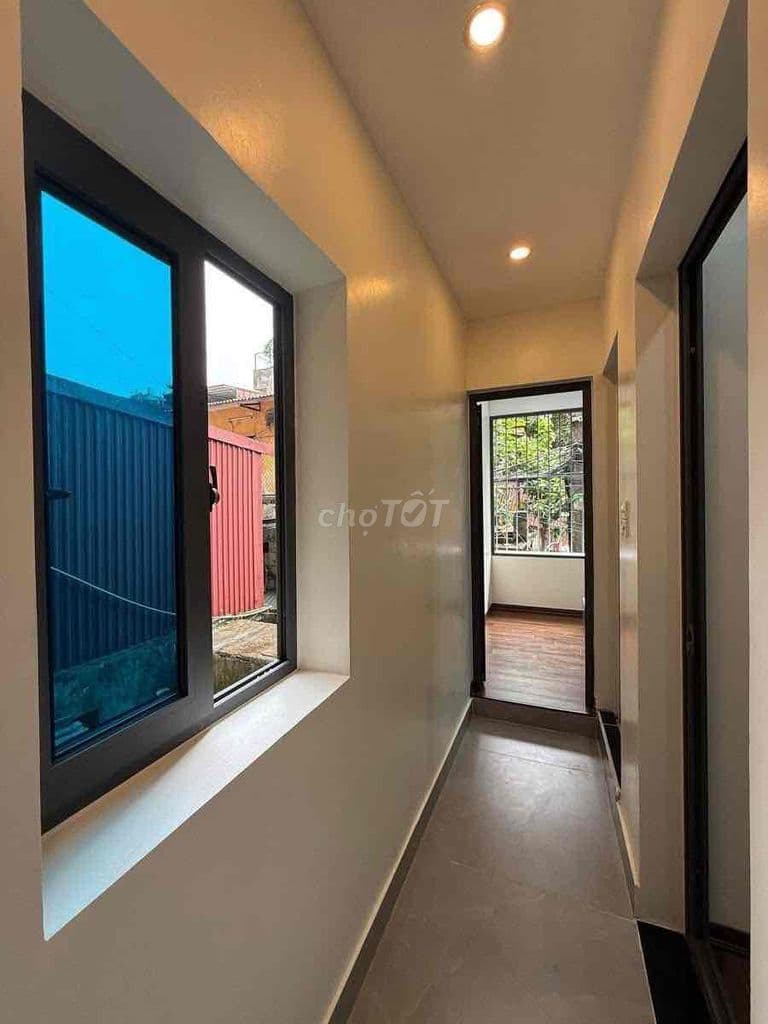 Bán TT phố Nguyễn Công Trứ SD: 80m2. T2. 3PN. 2 WC giá nhỉnh 4 tỷ sổ C - Ảnh 3