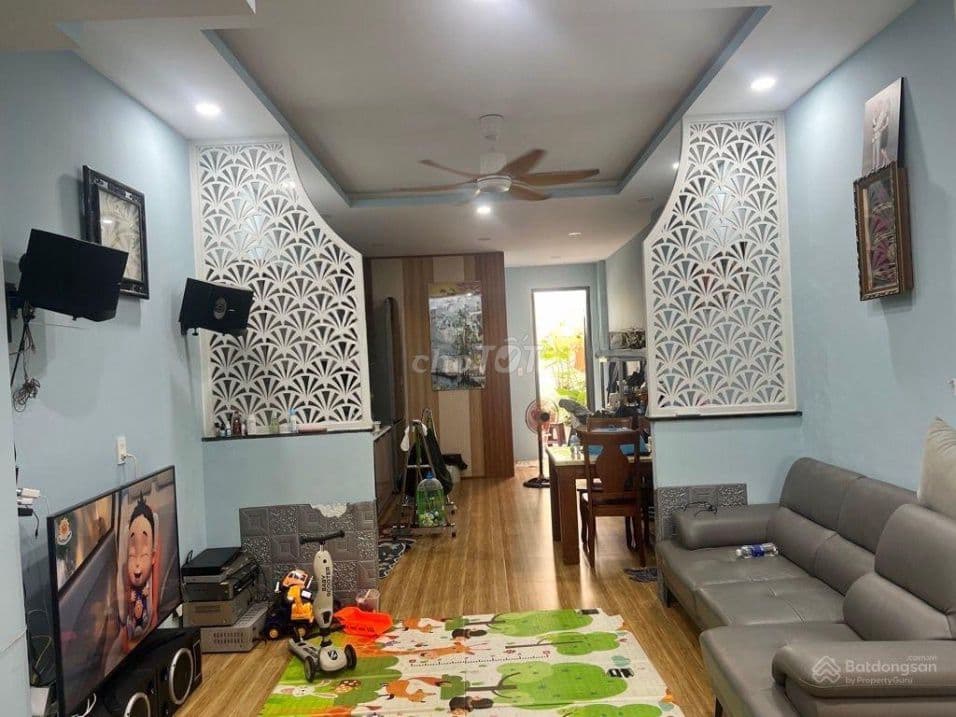 Bán nhà 2 tầng mặt tiền Phước Bình, 4x25m nở hậu, TT Quận 9 - Ảnh 3