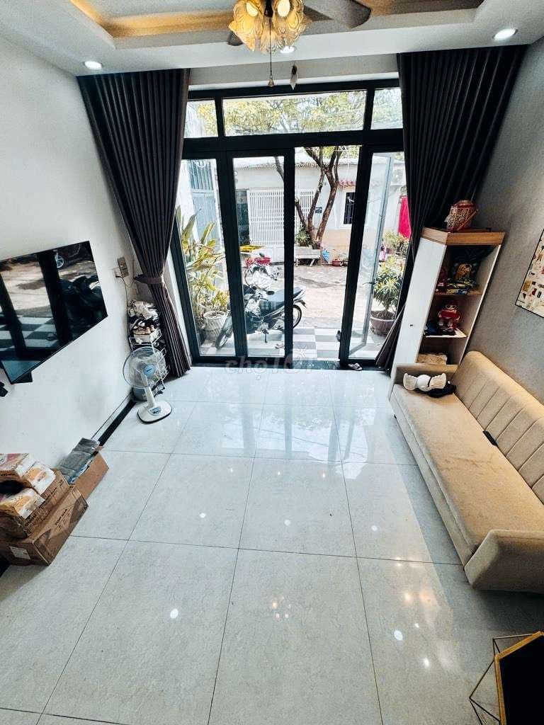 NHÀ 2 TẦNG MỚI ĐẸP – 40M² – ĐỒNG TÂM, BÀ ĐIỂM, HÓC MÔN – CHỈ 3.95 TỶ