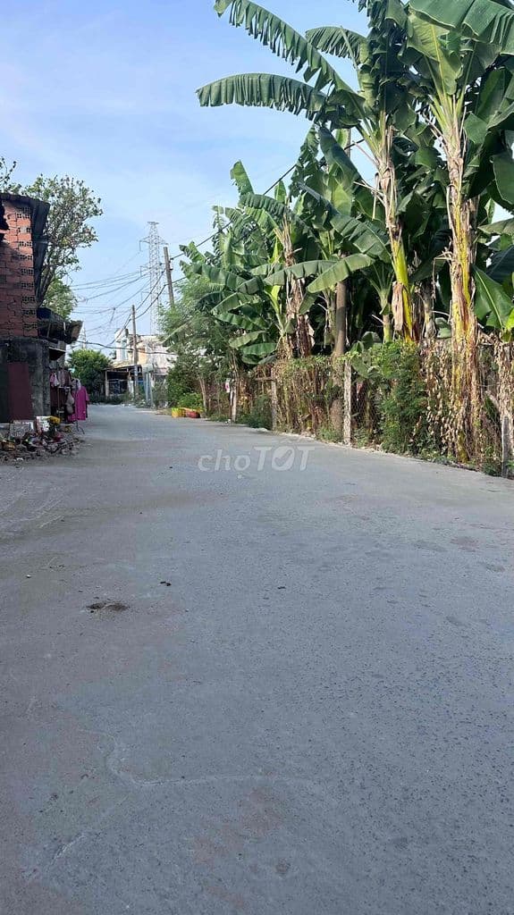 Đất thổ cư, ngay ấp hậu lân, xã bà điểm (ngay ngã tư an sương)