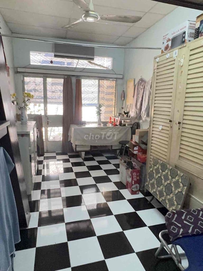 NHÀ CŨ KIÊN CỐ - VỊ TRÍ ĐẸP - GIÁ DỄ CHỐT - 38m2 SÁT MẶT TIỀN - Ảnh 2