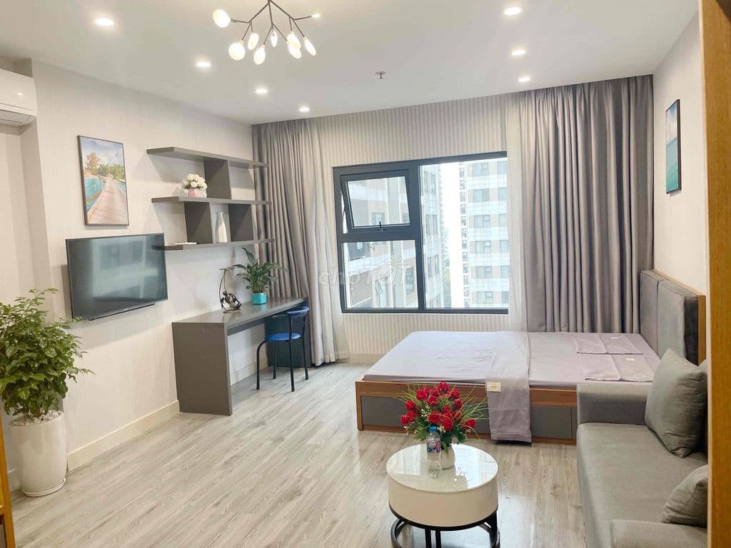 Cần tiền bán gấp căn Studio căn to DT37m2 chung cư Vinhomes Ocean park