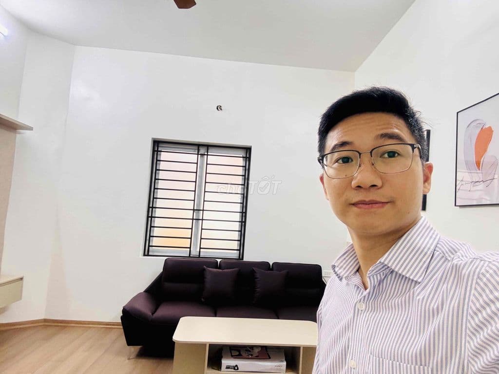 Tập thể phố cổ 65m2, 2 ngủ, vị trí VIP, giá hiếm 4.x tỷ