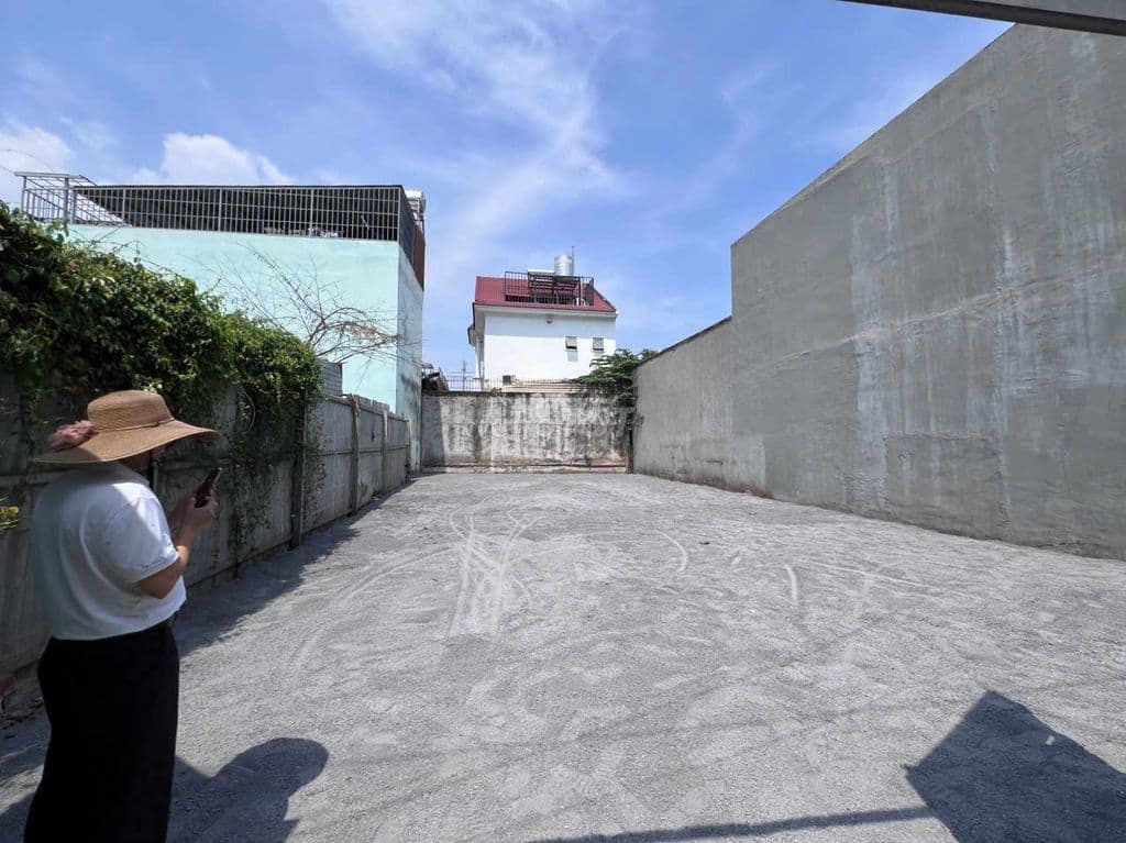 BÁN ĐẤT HẺM ĐƯỜNG 35, PHƯỜNG HIỆP BÌNH – 200M² (10x20) – GẦN GIGAMALL