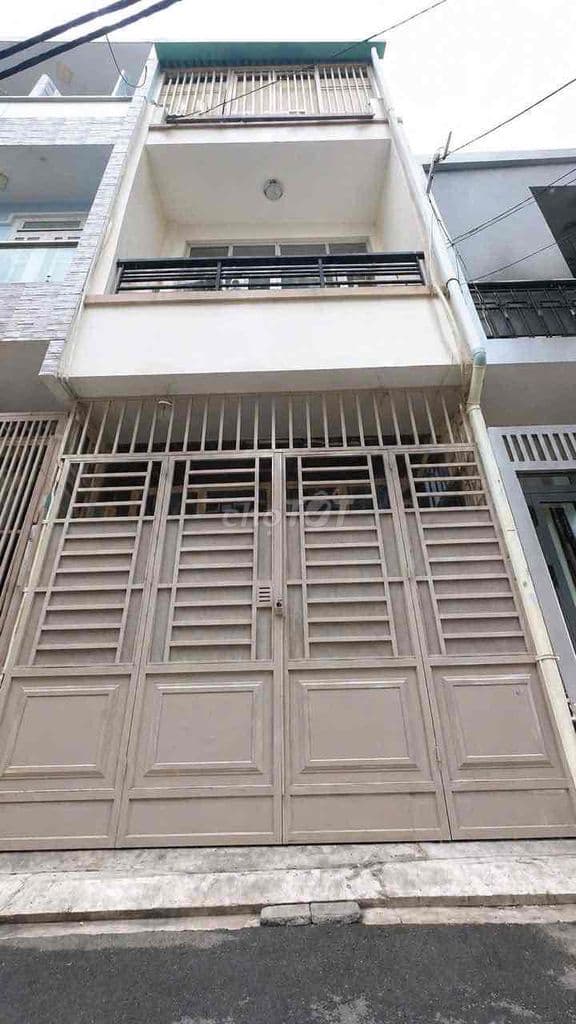 CHỈ 5,5 TỶ – NHÀ 3 TẦNG HẺM Ô TÔ QUAY ĐẦU – GIÁ TỐT KHU CMT8