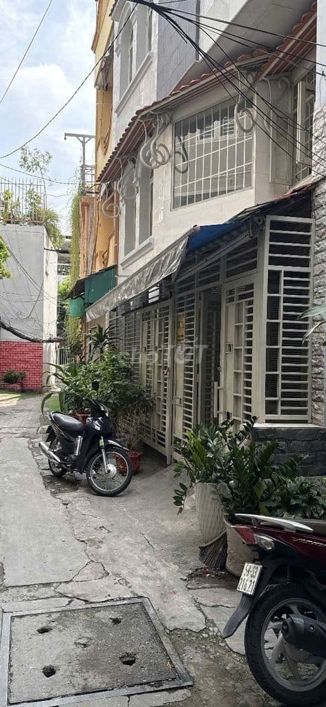 Bán nhà chính chủ - hẻm Nguyễn Văn Trỗi , Q. Phú Nhuận