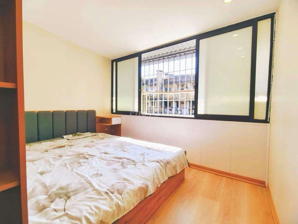 3 tỷ Tập thể Quỳnh Mai, 70m2 2PN gần phố ôtô đỗ cửa full nội thất SĐCC - Ảnh 2