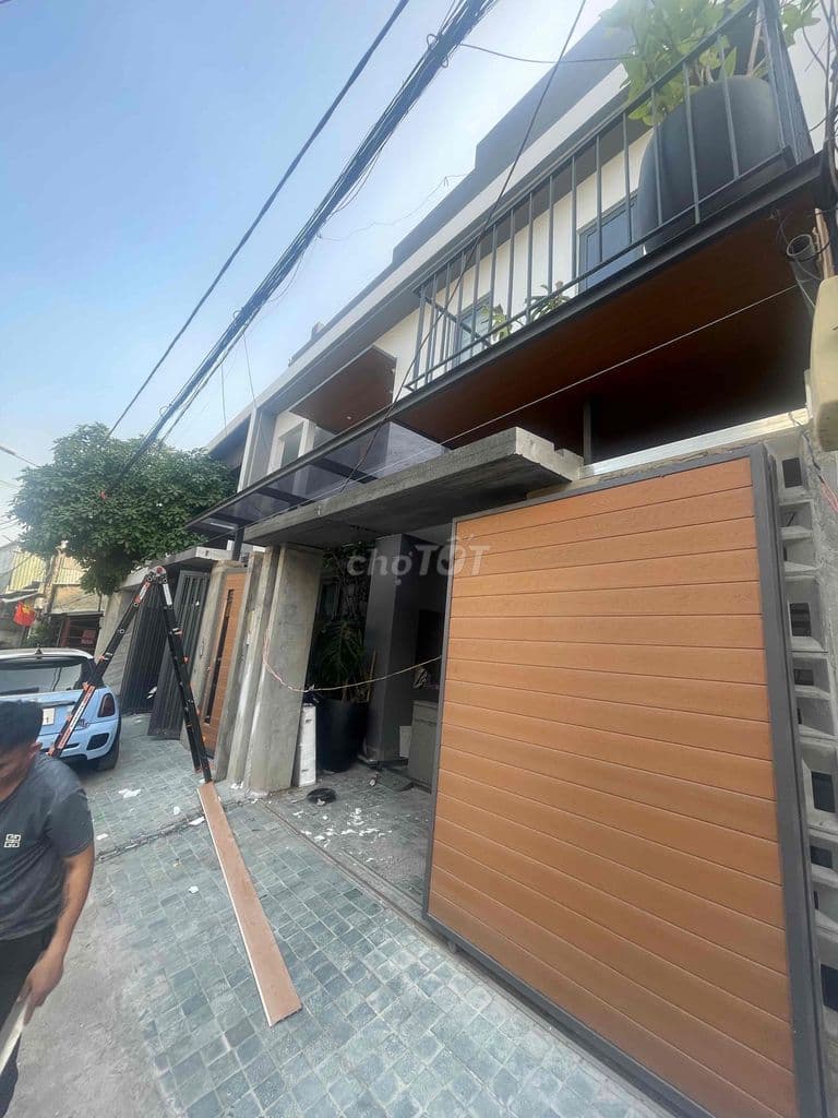 Bán 2 lô đất tặng kèm nhà - đập đi xây mới