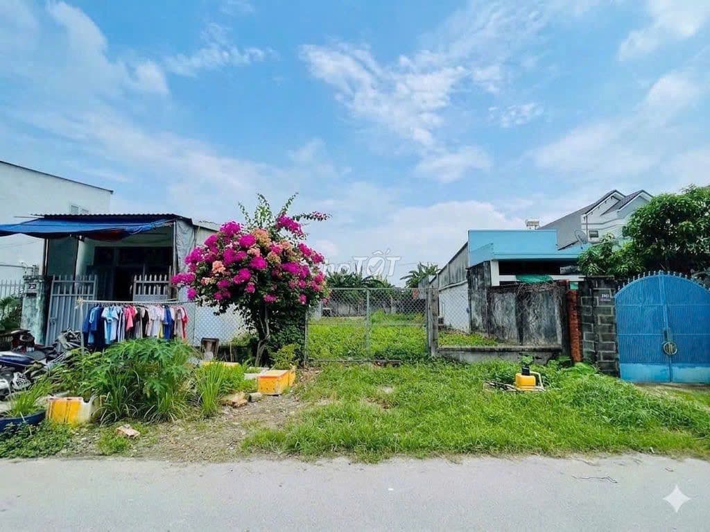 376m2 full thổ giá 750tr tân thông hội củ chi giá còn bớt lộc