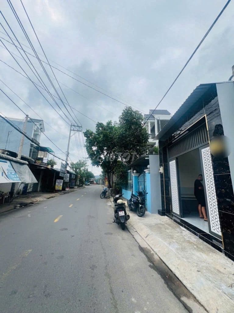 Bán gấp căn nhà mặt phố tại Hóc Môn, Đường Nguyễn Thị Pha với DT 126m2 - Ảnh 2
