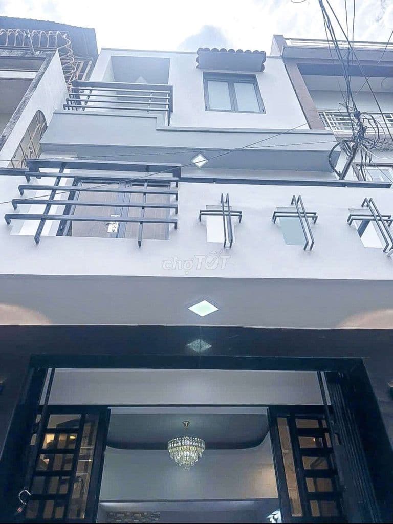 Mặt tiền Thái Phiên Q11 nhà 3 tầng DT 3,8mx11.3m giá 6,980 tỷ