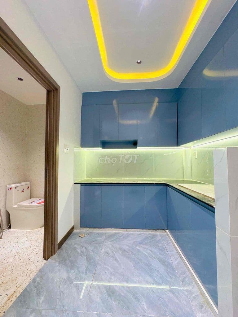 Già rồi còn không nên nết, đá bay luôn căn nhà lầu tâm huyết 2 Vk Ck - Ảnh 2