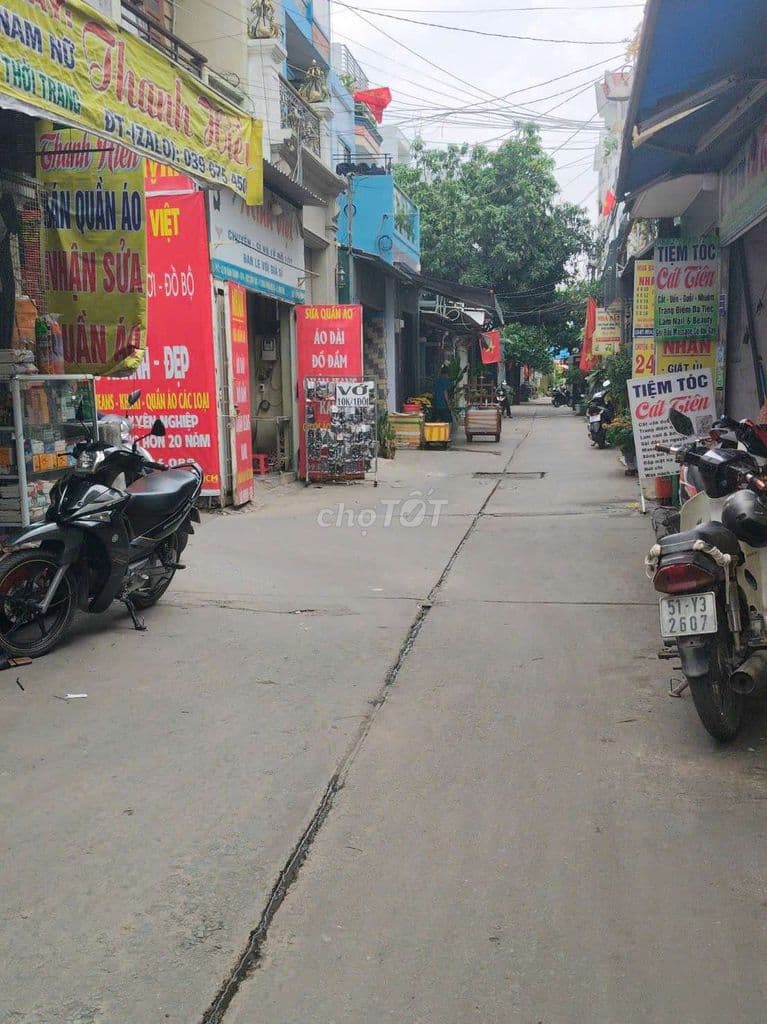 Ngay chợ Bình Thành rất thuận tiện ở hoặc KD - cho thuê