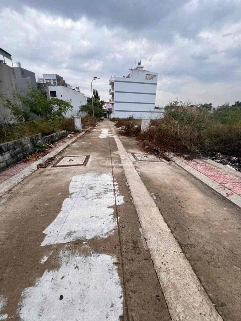 CẦN BÁN ĐẤT BÌNH THÀNH – HẺM 6M Ô TÔ QUAY ĐẦU- GIÁ CHỈ 4 T