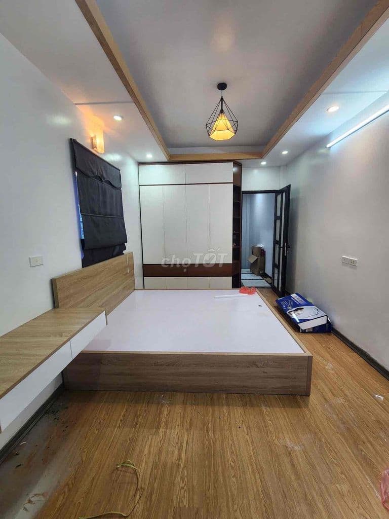 P VĨNH HƯNG Ô TÔ ĐỖ CỬA - SĐCC - DT 60M - 5 TẦNG 6 PN - GIÁ 7,8 TỶ - Ảnh 3