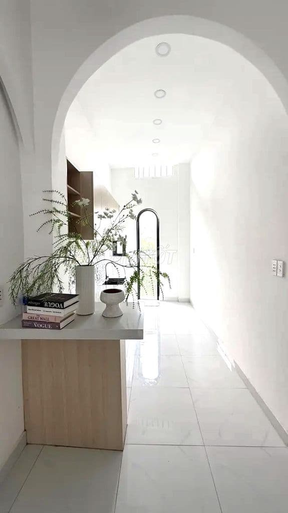 NGAY KINH DƯƠNG VƯƠNG TÊN LỬA - 65M NGANG 5M - FULL NỘI THẤT 4.2 TỶ