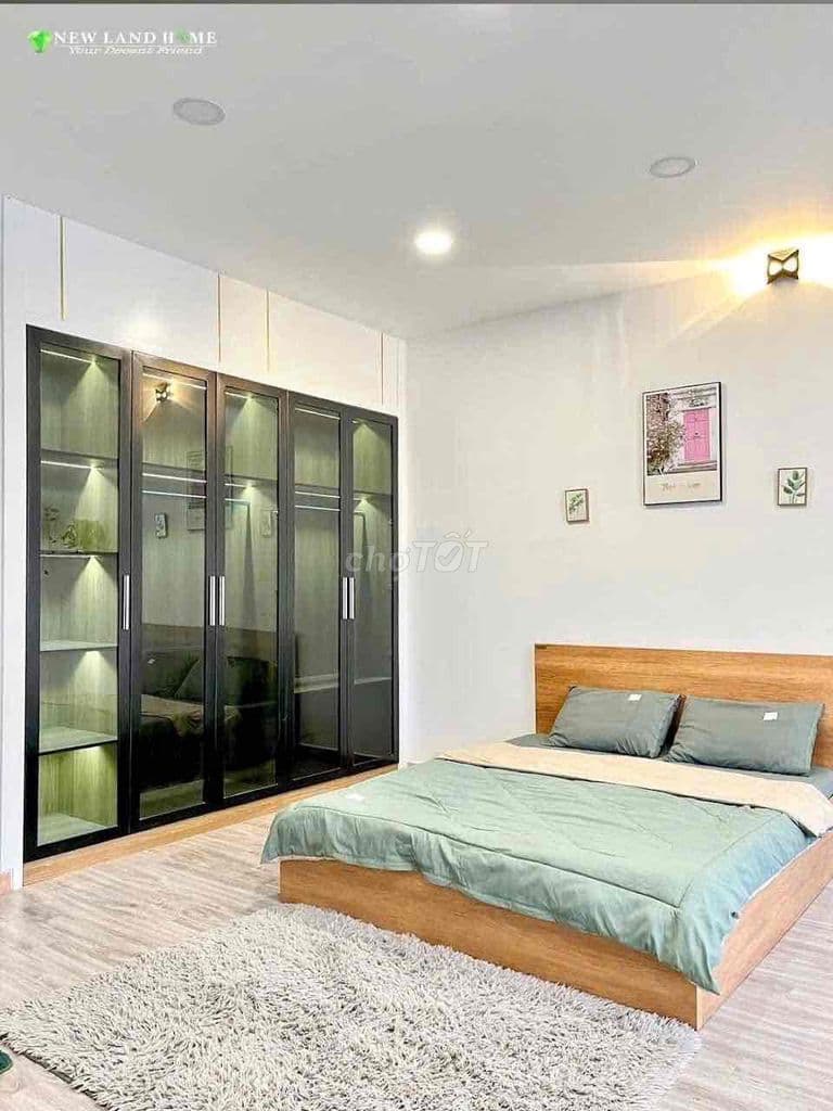 Chủ gấp bán! tòa căn hộ dv đường 79 q7 - 8 phòng + mbkd - thu 100tr/th