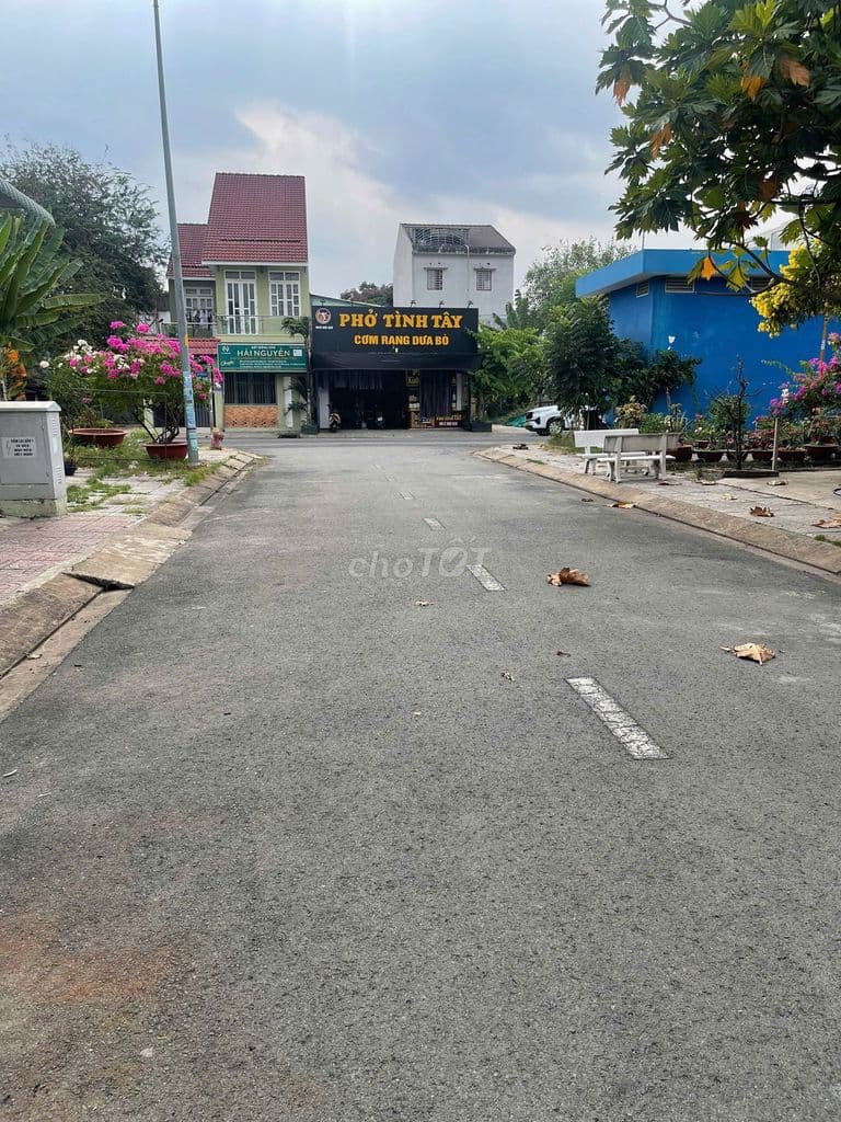 CHÍNH CHỦ CẦN BÁN NHANH LÔ ĐẤT ĐẸP CÁCH VINHOMES 100M - Ảnh 2