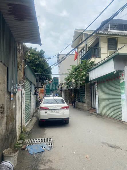 bán nhà 4 tầng Yên Lộ Yên Nghĩa vị trí đẹp