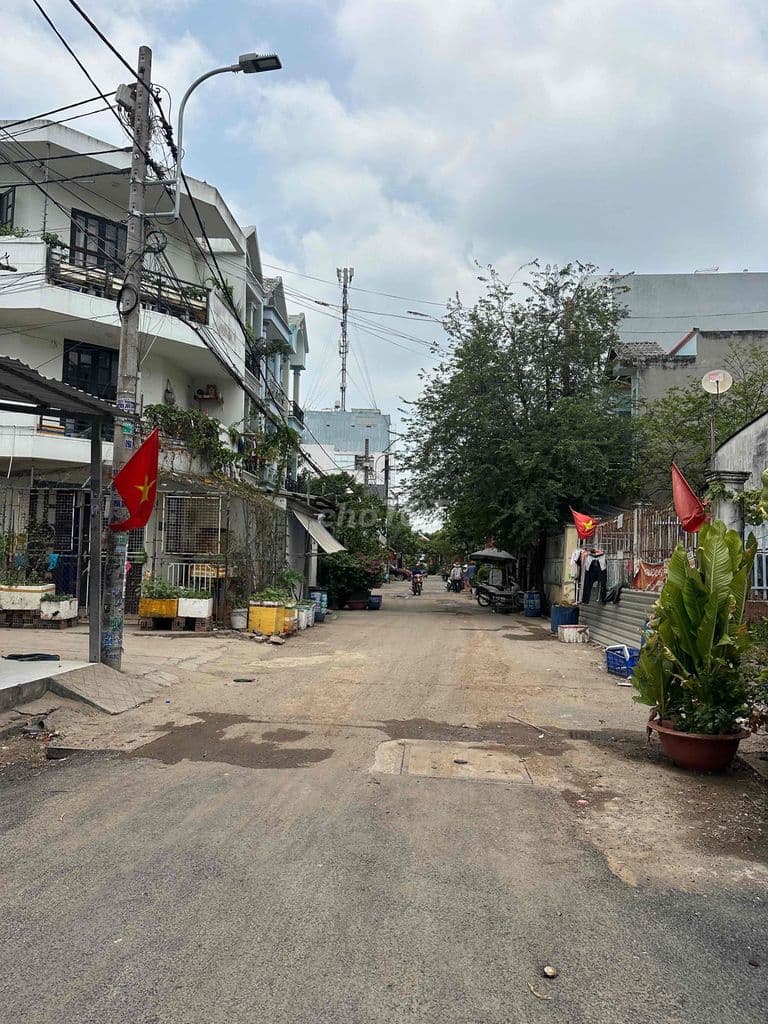 ⚜️ ĐẤT 𝑩𝑨́𝑵 Nguyễn Thị Tú, 4m67x11m, xây dựng tự do - Ảnh 3