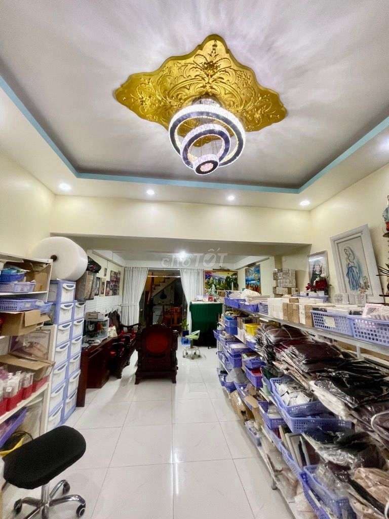 6 TỶ, x TÂN PHÚ, 70M2 , 4 TẦNG, HXH, NGAY GÒ DẦU, NỞ HẬU.