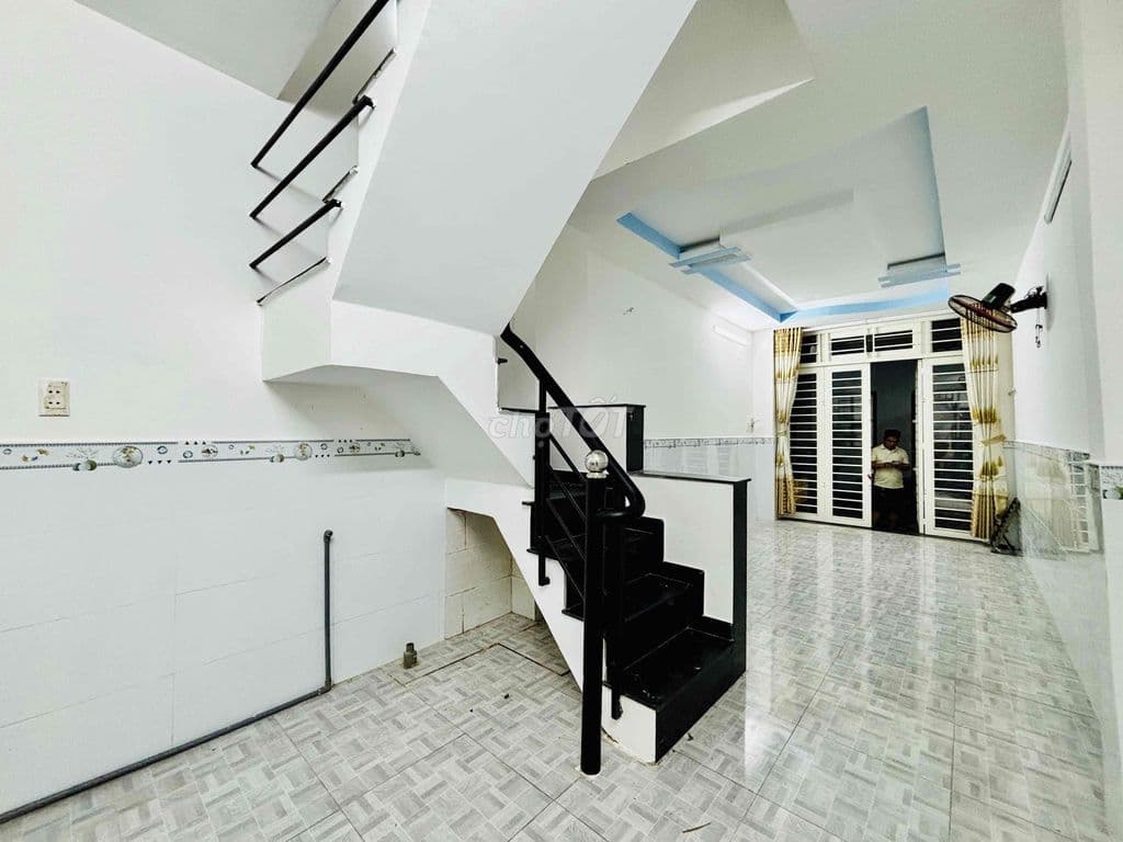 ĐI BỘ RA EMART 2 VÀI BƯỚC LÊN Ô TÔ 30M2 2 TẦNG - Ảnh 3