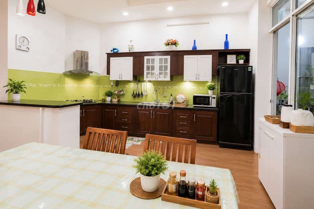 Nhà đẹp 4 tầng Ngang 5m KDC Phú Lợi Phạm Thế Hiển Quận 8 - Ảnh 2