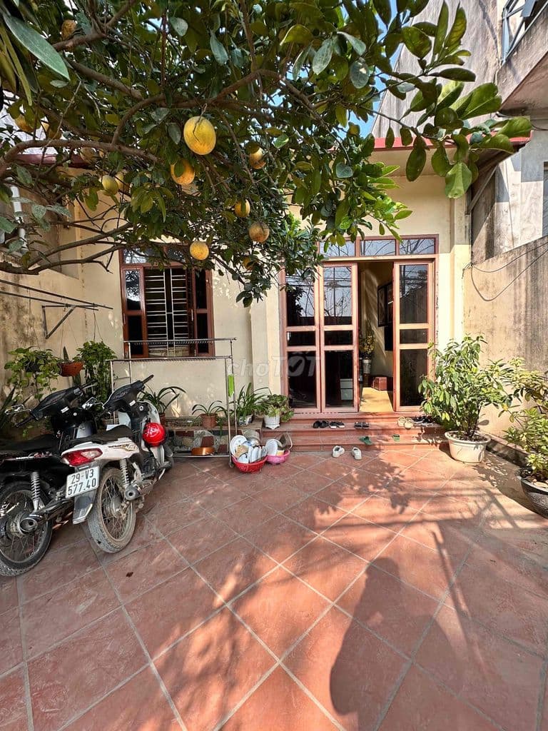 nhà mặt đường CHÍNH CHỦ Sơn Tây, Sen Chiểu đường nhựa 2 làn to