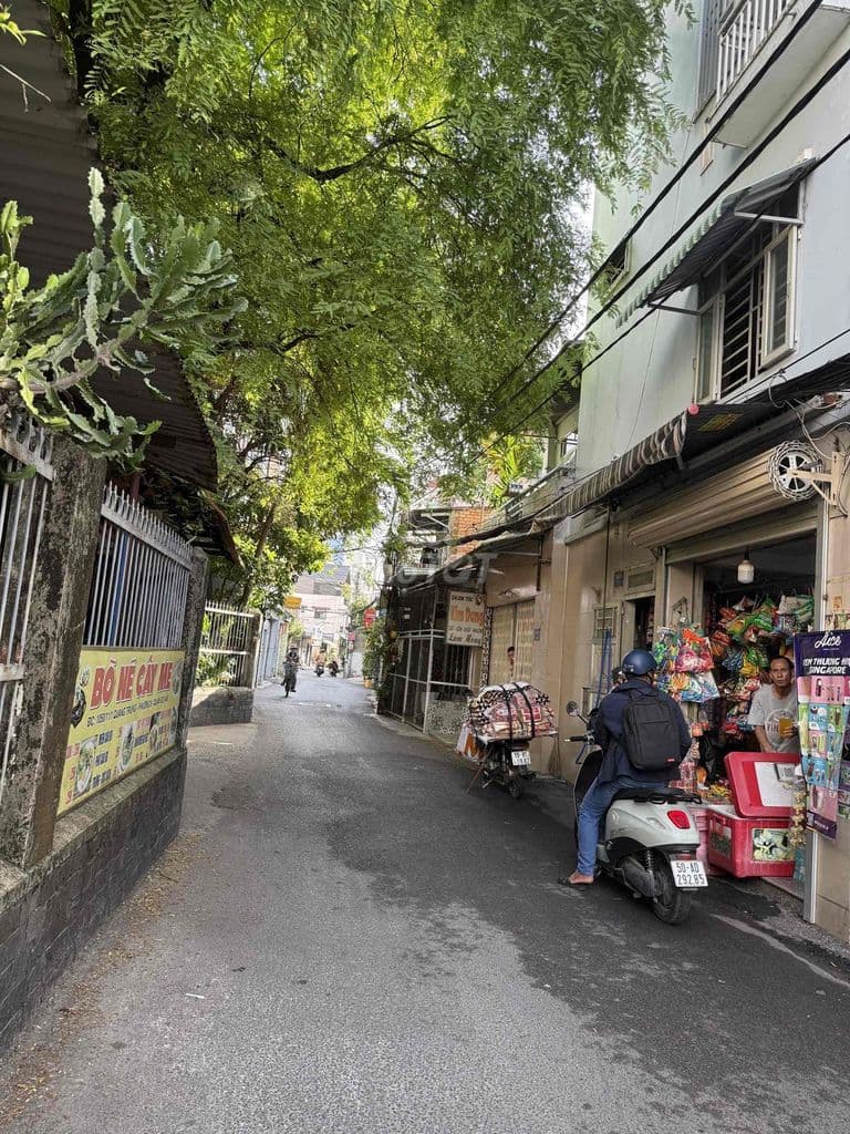 Nhà vườn Quang Trung ~ 90m², 4 tầng, xe tải thông hơn 8 tỷ TL