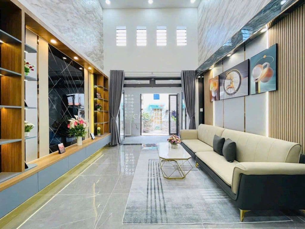 Bán căn nhà riêng 58m2 trệt. lửng 1 lầu 3PN, 3WC chỉ 6,x tỷ