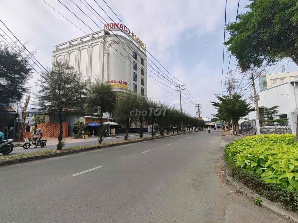 2 MẶT TIỀN CN11 - TÂY THẠNH - ĐƯỜNG 25M - KD NGON - GẤP BÁN NGỢP BANK