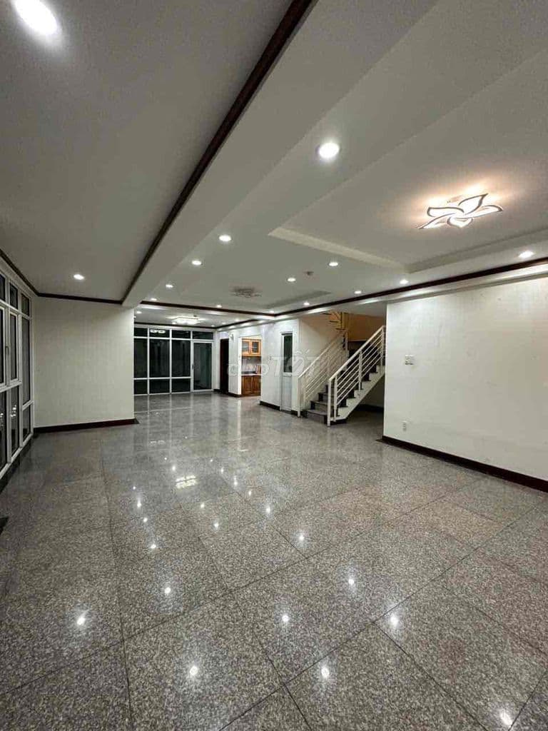 Bán nhanh căn Penhouse chung cư Hoàng Anh An Tiến. sổ hồng hỗ trợ vay