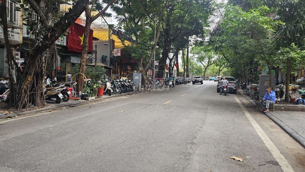 Mặt Phố Phùng Hưng Phan Đình Phùng Hoàn Kiếm 168Tỷ 105m2 mặt tiền 6.5