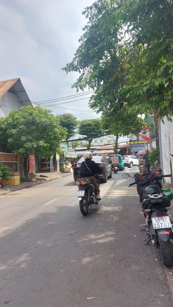 Giá TỐt! Ngay Vành Đai 2, Chợ Hoa Cau 100m, Hẻm 0TO 60m2 Vuông Vức Q9 - Ảnh 3