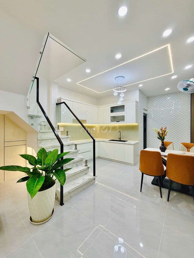với 5,28 tỷ sở hữu nhà đẹp 2 tầng trên 36,9 m2 gò vấp, nguyễn văn khối - Ảnh 3