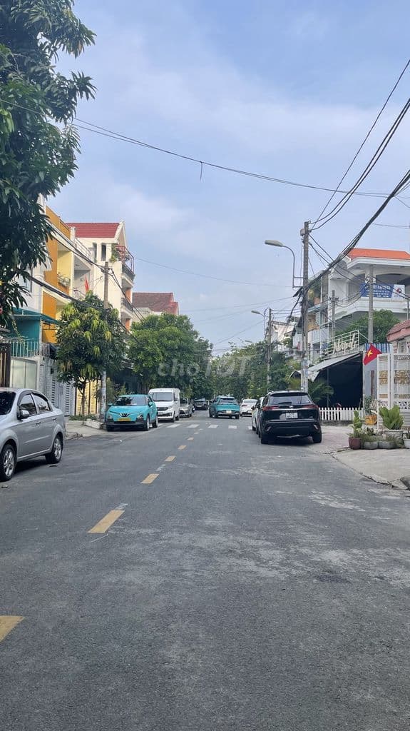 Bán Đất Đường 16M KCN Tân Bình. Dt 5 x 21m Giá 10.7 Tỷ