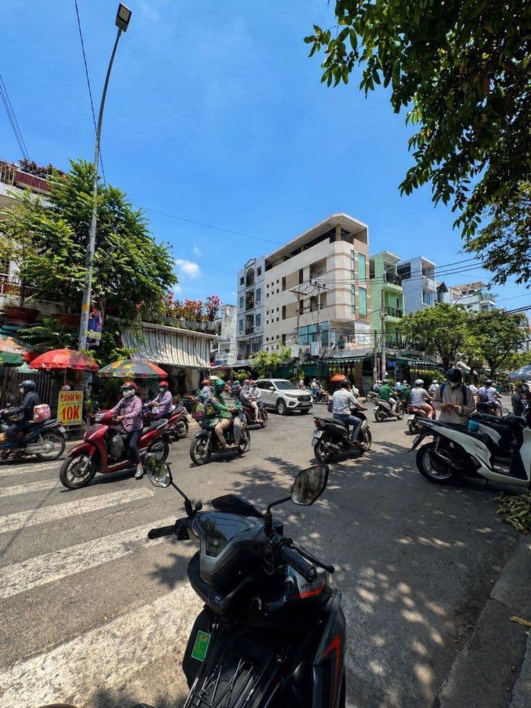 CHỈ 7.2 TỶ NHÀ 2 MẶT THOÁNG 60M NH ĐƯỜNG 16M CÓ LỀ GẦN CHỢ TÂN HƯƠNG - Ảnh 2