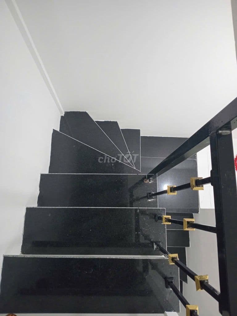 Bán nhà đẹp 20m2 giá cực chất 4,4 tỷ ở Minh Khai, Hai Bà Trưng, Hà Nội - Ảnh 2