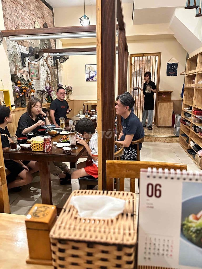 Sang nhượng Nhà hàng Nhật phố Linh Lang