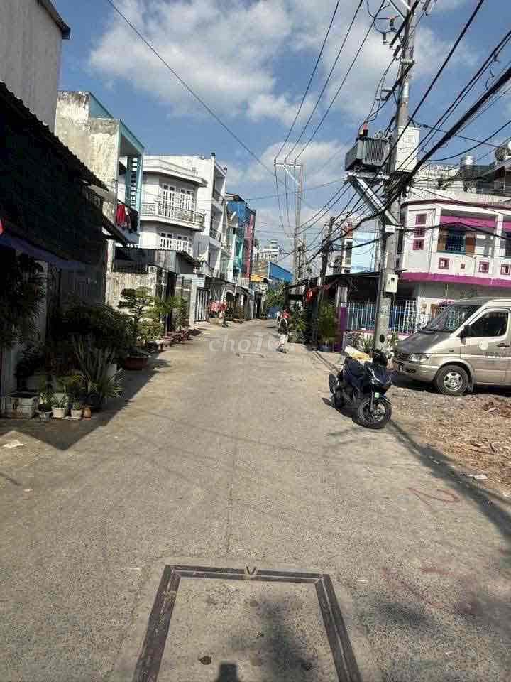 Còn *** 1 lô đất 1/ Tô Ký . Vị trí Víp ngay trung tâm sát Q12 - Ảnh 2